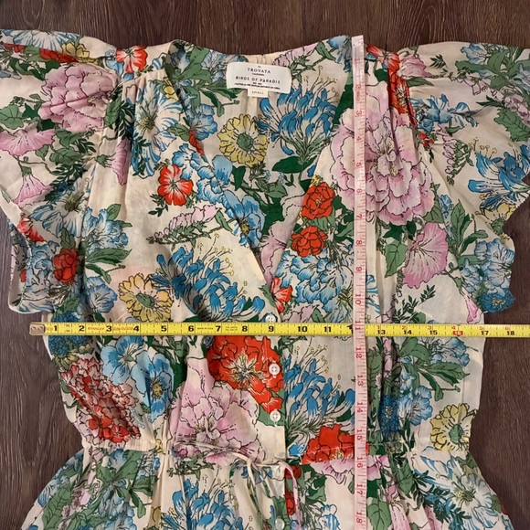 Trovata Birds of Paradis Kristi Midi Dress in Vintage Courtyard - Picture 9 of 10